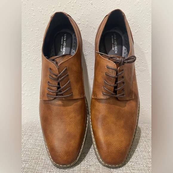 Van Heusen Other - VAN HEUSEN Men's Geraldo Oxford Memory Foam Shoes Brown Size 12 New Without Box
